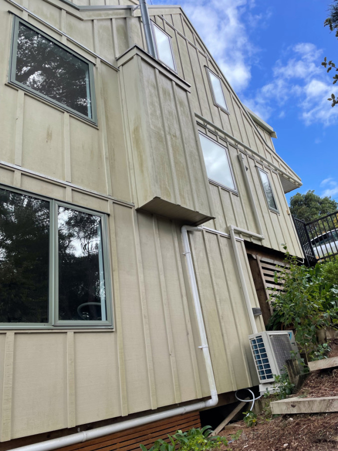 the high side 3 levels of scaffold required