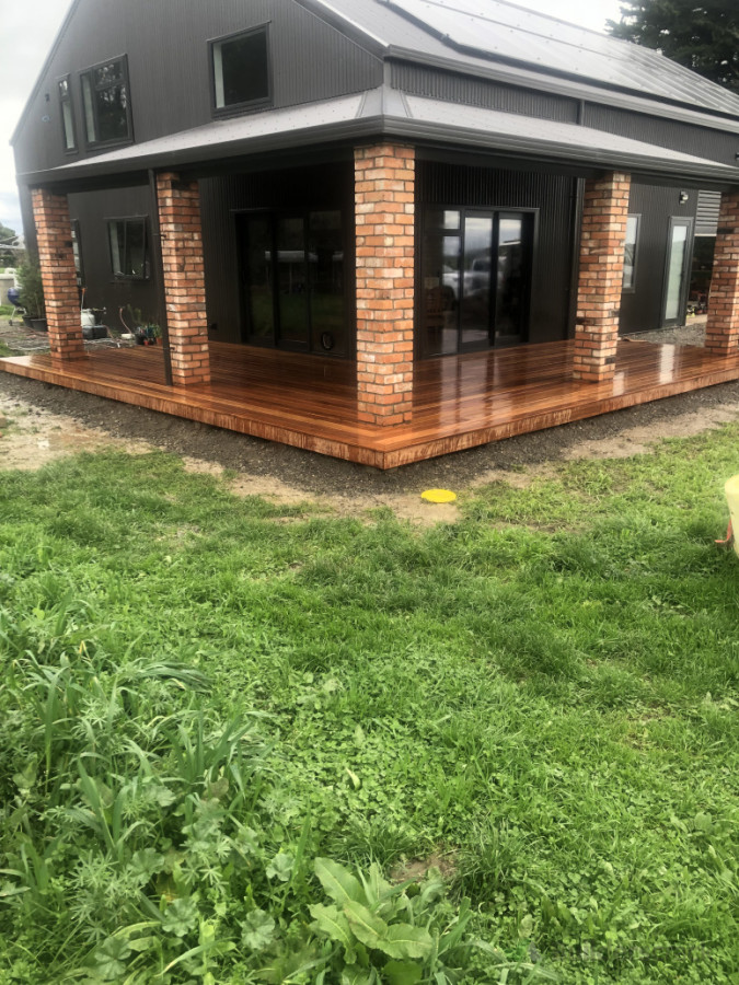 The new hardwood deck