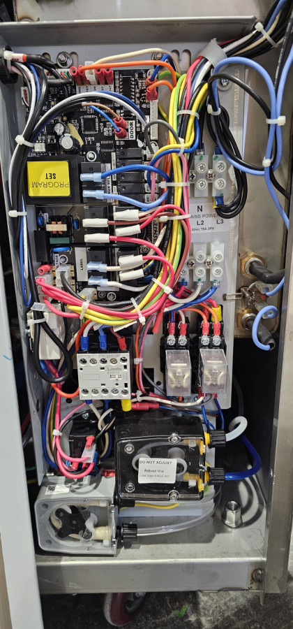 Fixed relays inside commercial dishwasher