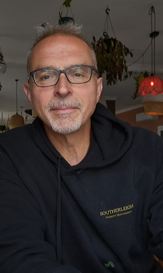 Hi, I'm Mike Underhill.  I run Southerleigh.