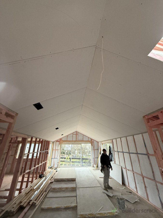 Sweet little extension we did in the wairarapa adding a bedroom, bathroom, kitchen, laundry and new lounge with a high cathedral ceiling to make the space feel bigger and let the natural light hit harder💪