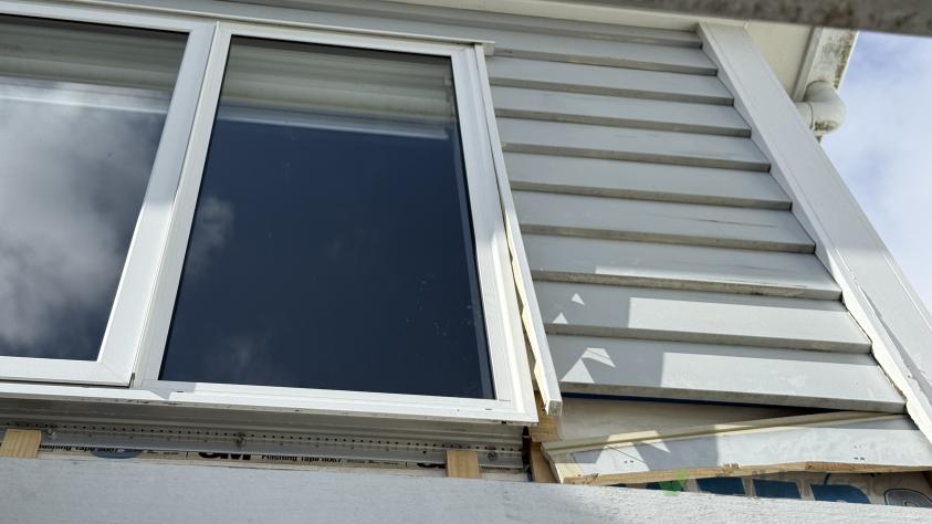 Cladding Replacement Damage Examples Repair Damaged Cladding on Third Storey (approx. 3-6m²) (#1166352 ...