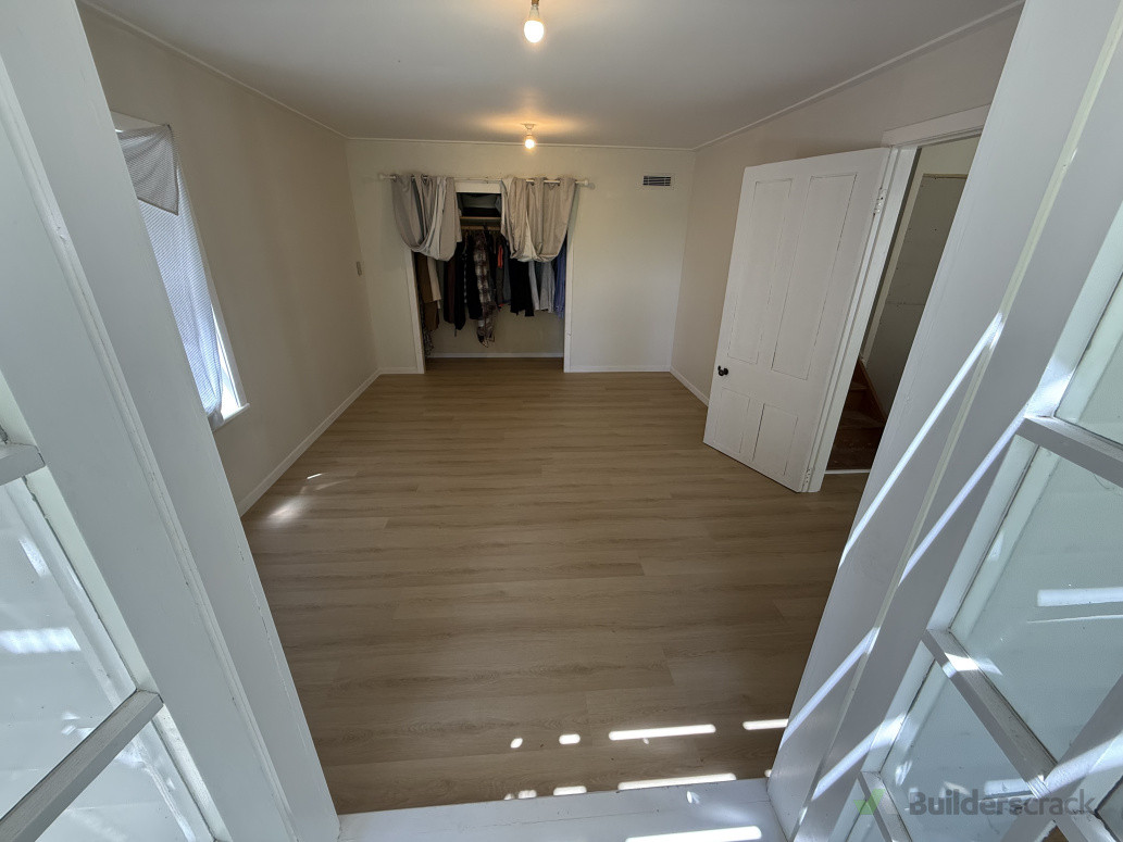 SPC laminate flooring