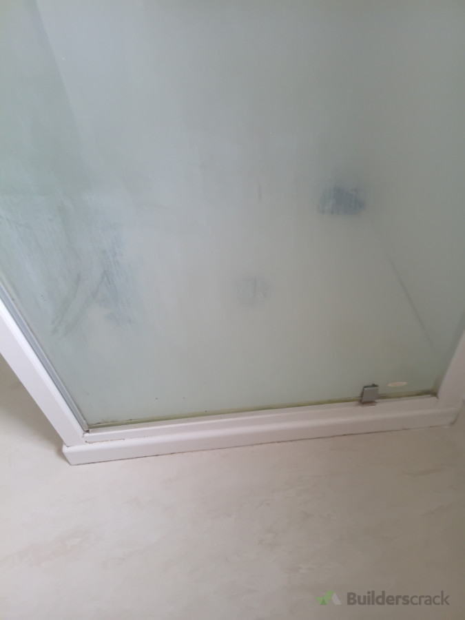 Mould at the bottom - deep clean - before photo
