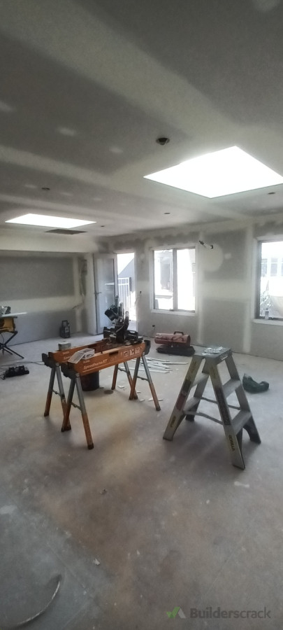 Air BnB garage conversion, 2 bedroom (mirrored) 3 skylights, 2 bathrooms