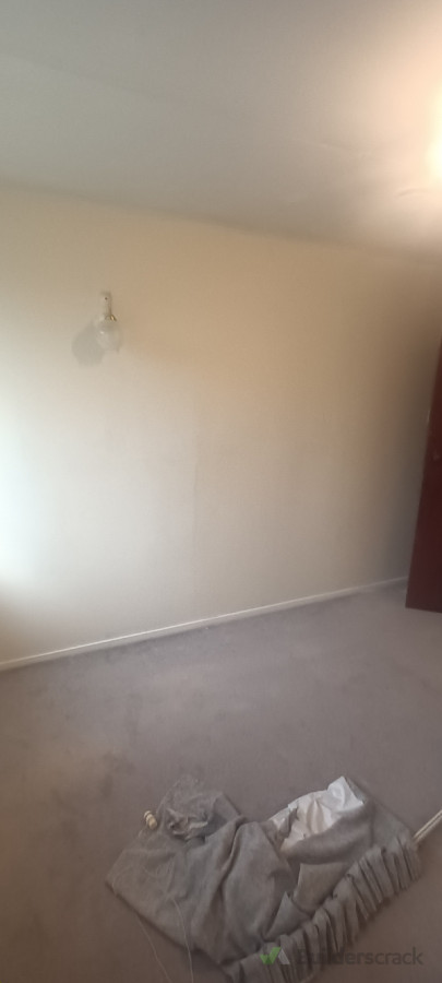 Level 5 finish (Skim coat), stripped wall paper, skimmed walls, ready for paint