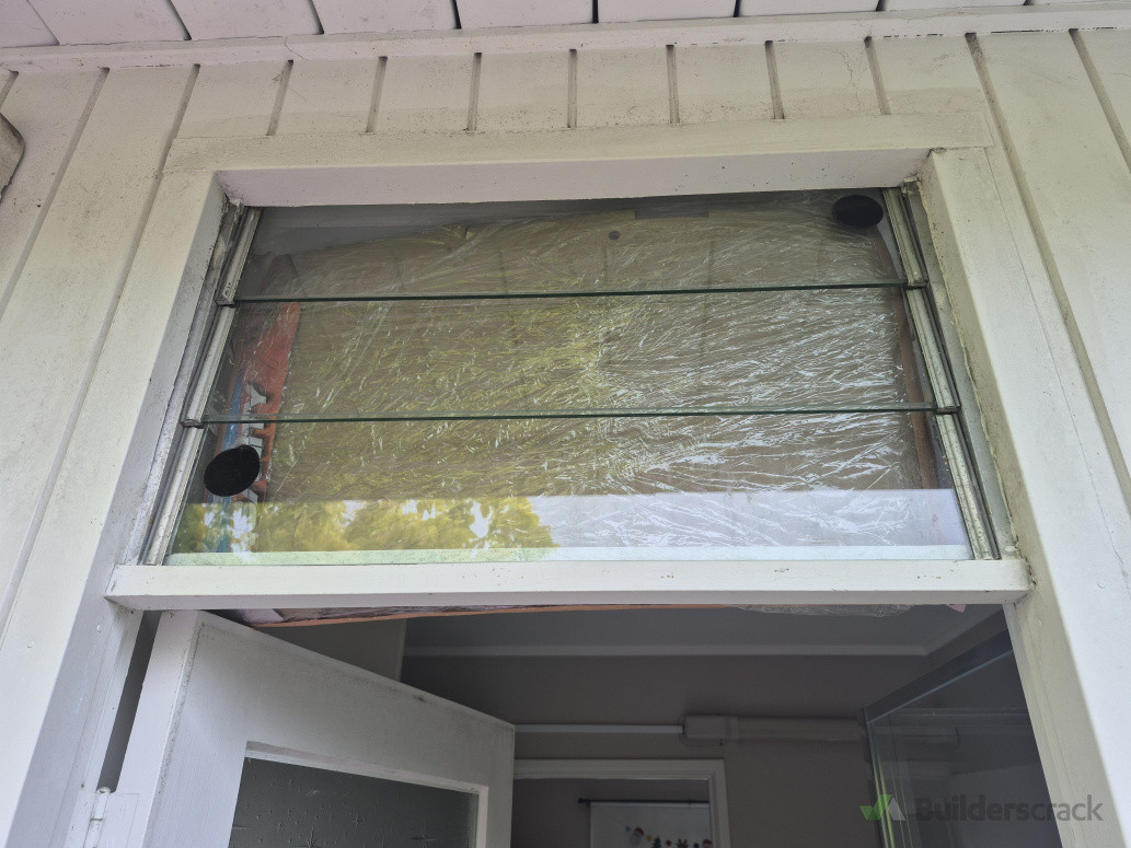 Draughty louvers romoved