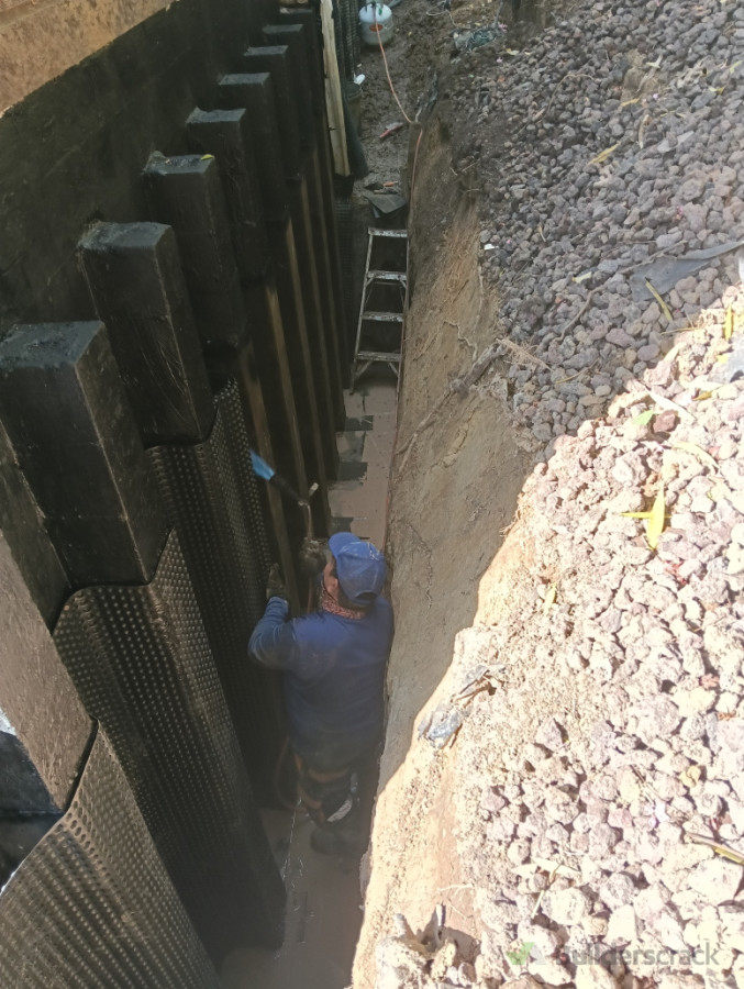 Tanking works,,torch on membrane