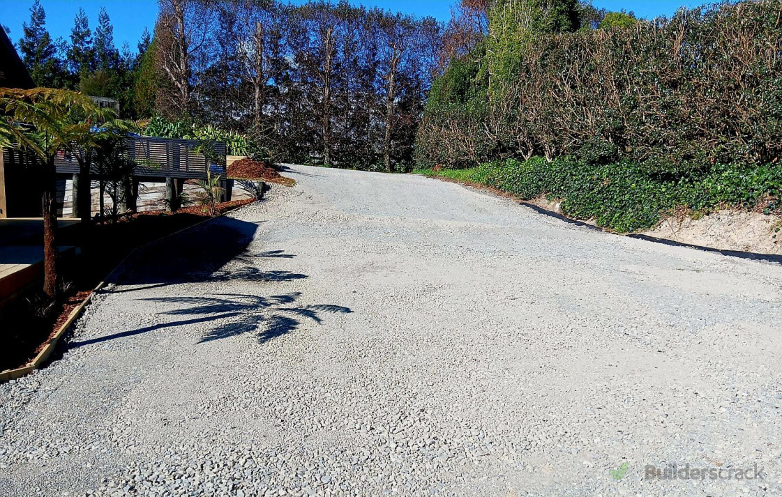 Driveway with Parking area