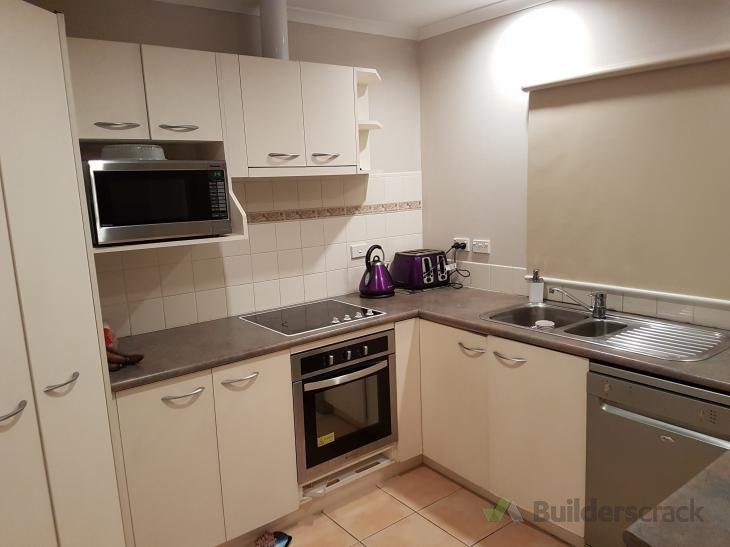 Kitchen cabinets (# 208553) | Builderscrack