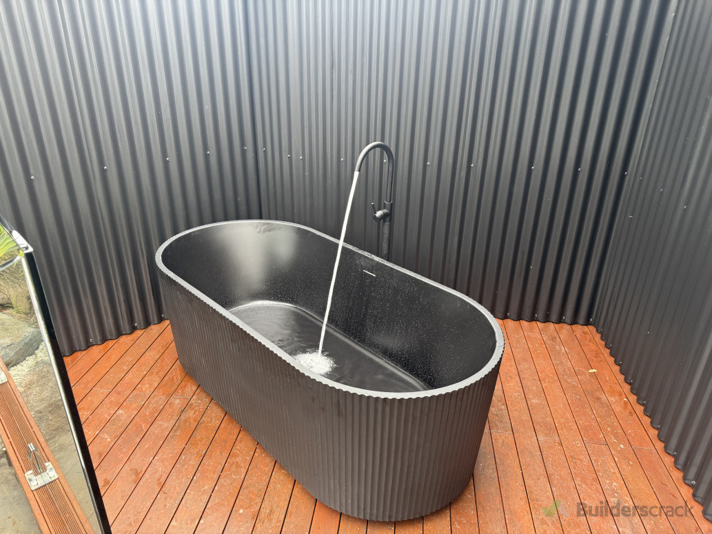 Out door Bath/showers