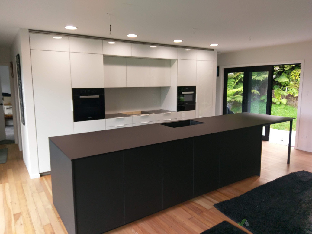 Installation work, fully integrated appliances
