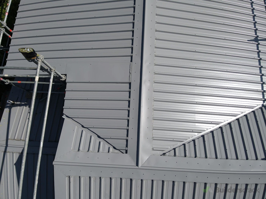 Main roof cut detail