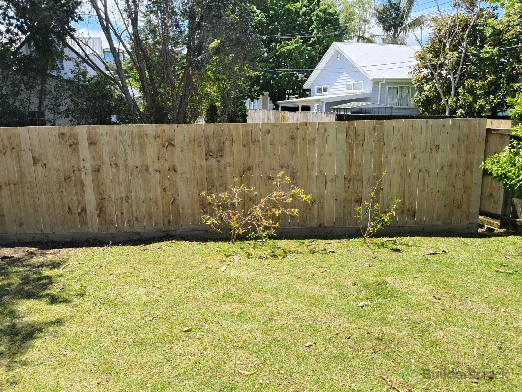 21 metre new fence