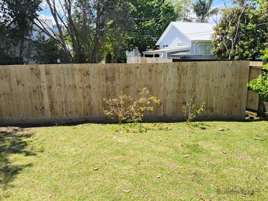 21 metre new fence