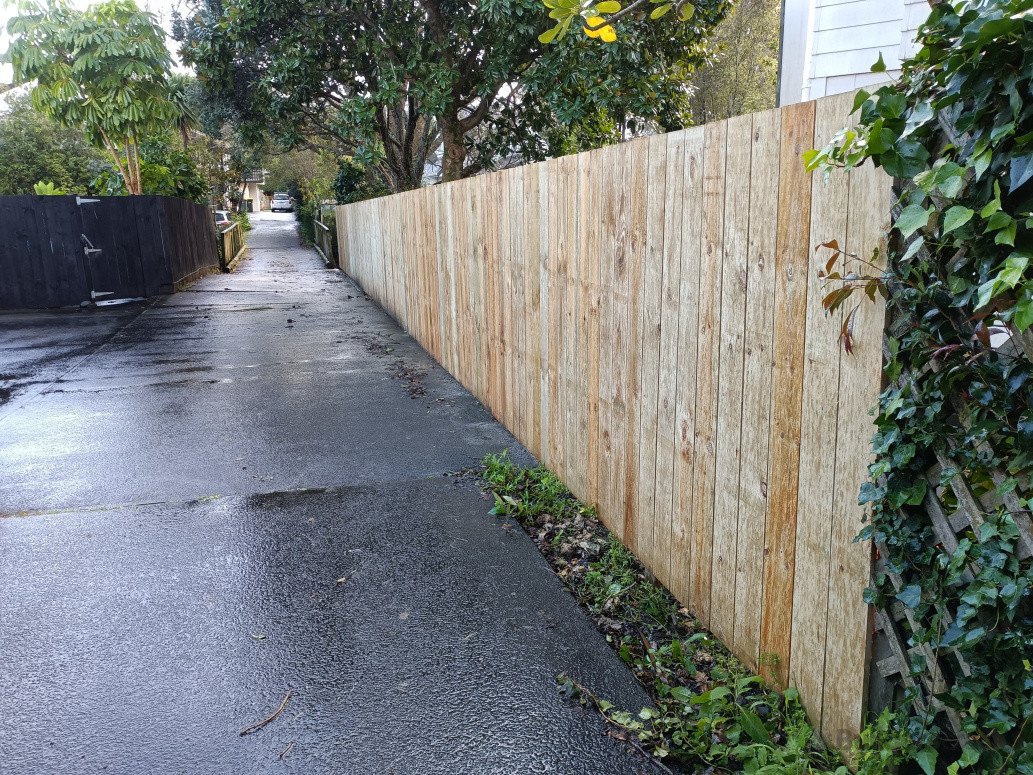 23 metre new fence