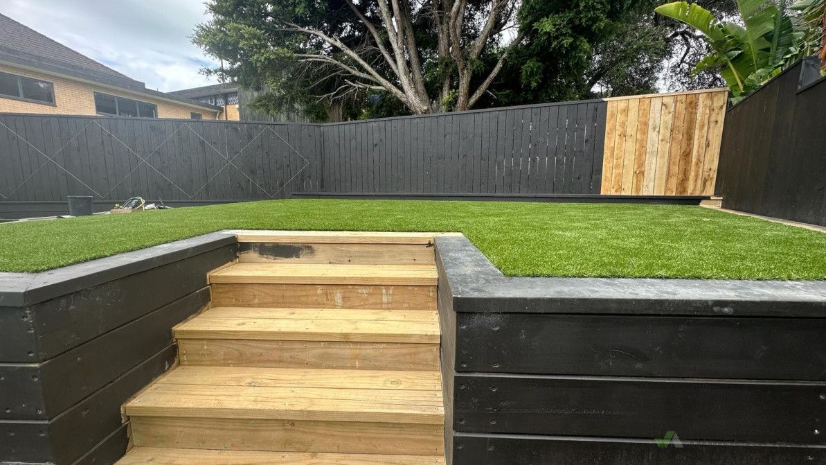 Timber Steps and Retaining Edge