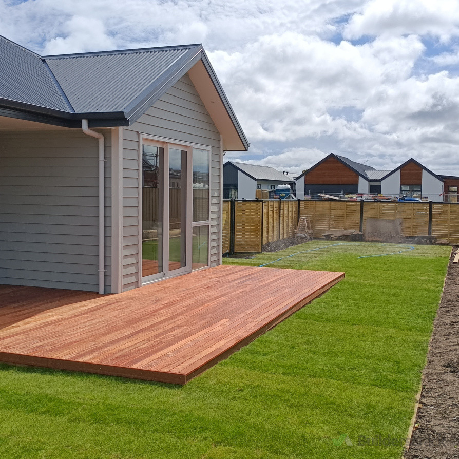 Full landscaping design & construction