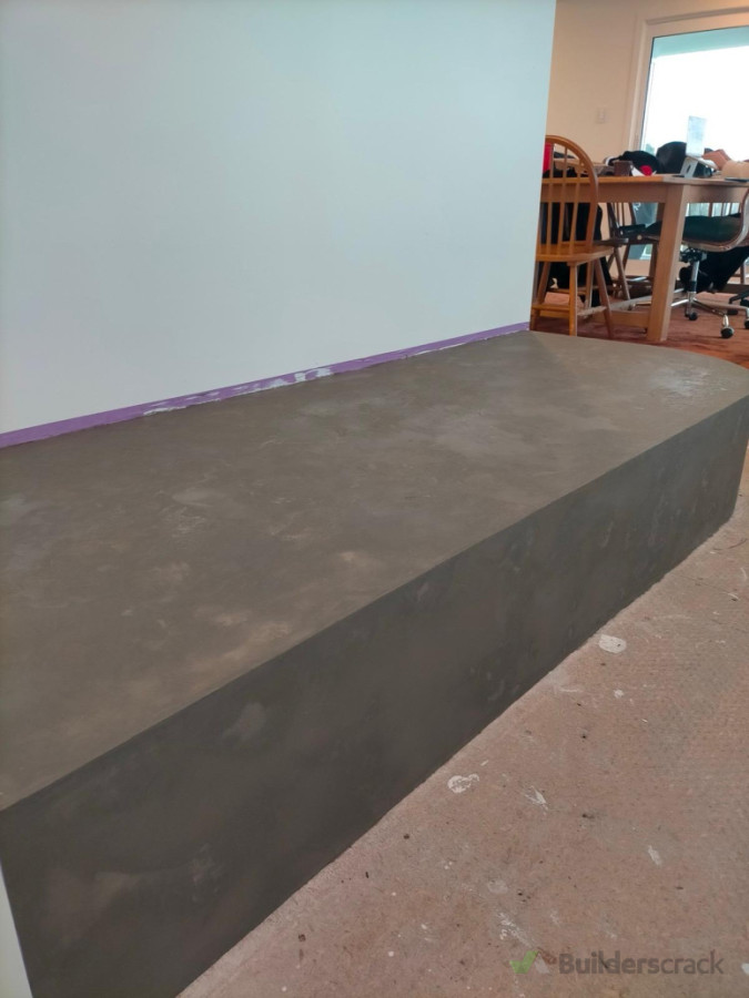 Final product- a perfectly smooth, decorative plaster achieved.