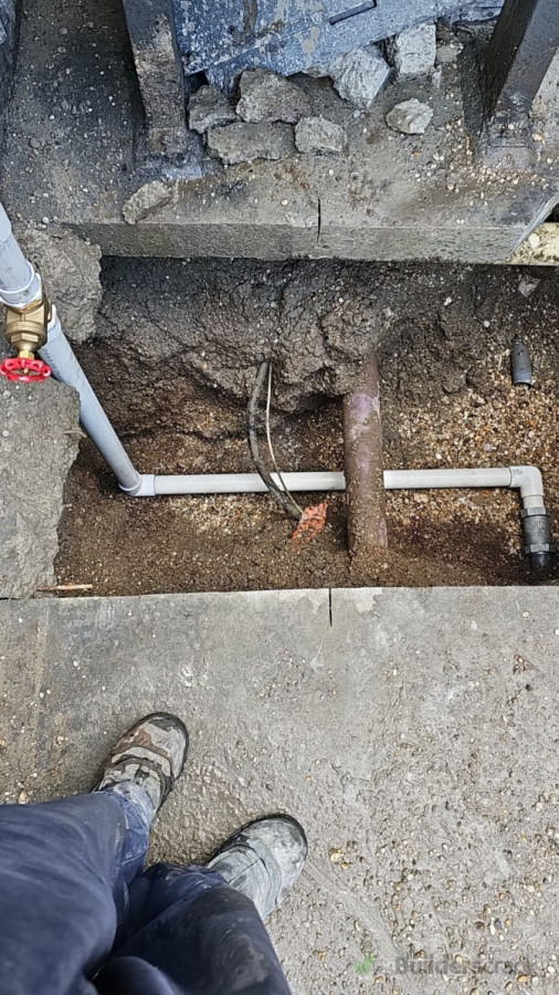 Burst Water Main repaired with new Pvc pipe