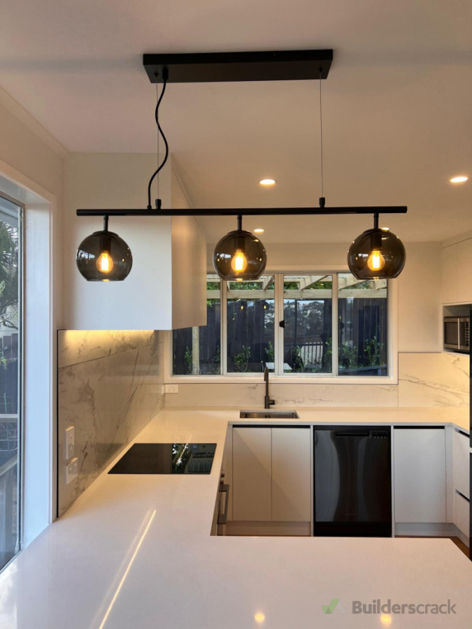 Statement pendant lighting to finish off this kitchen renovation.