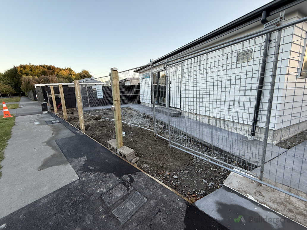 Build new front fence according to the plan.