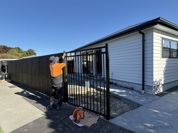 Install steel fence according to Owener's request