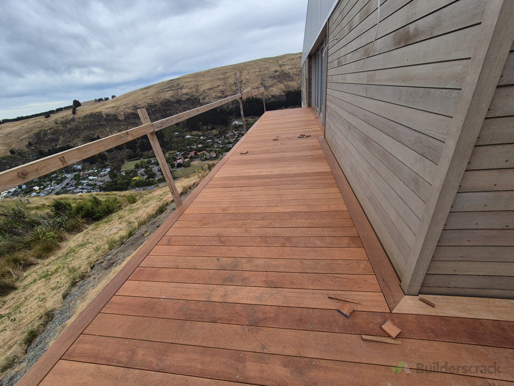 Deck on Richmond hill