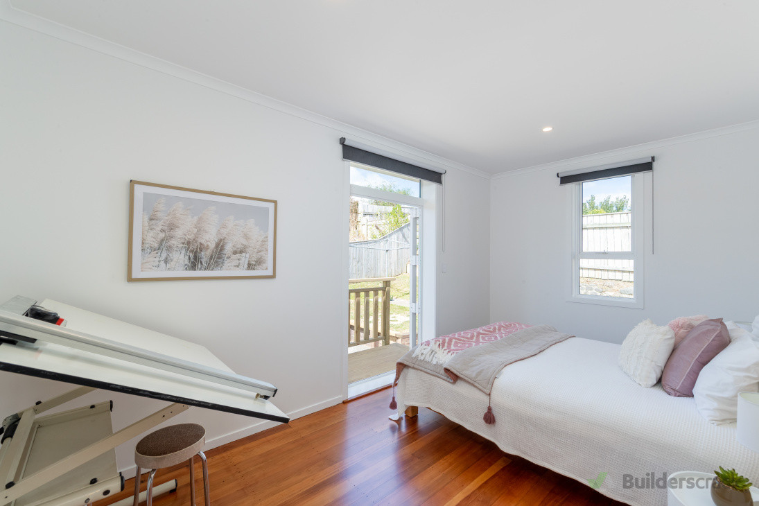 A spare room was created during the renovation with its own exterior door. perfect for visitors.