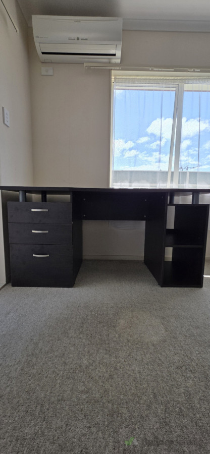 Computer desk Assembly