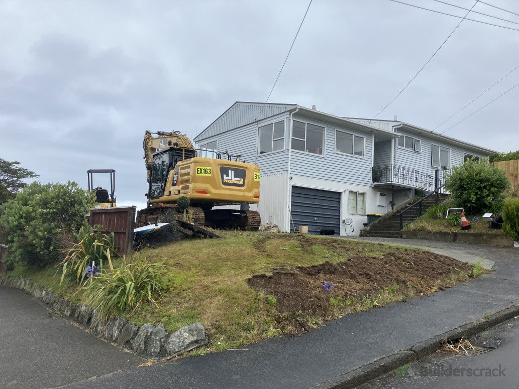 We work closely with a local earthworks operator JL Civil