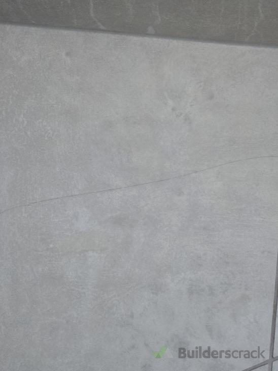 Cracked Shower Tile (#1214614) | Builderscrack