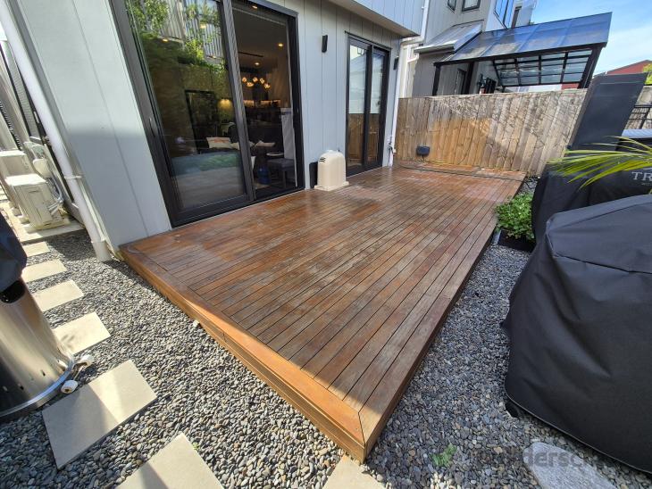Cleaning and sanding of timber deck required (#1213726) | Builderscrack