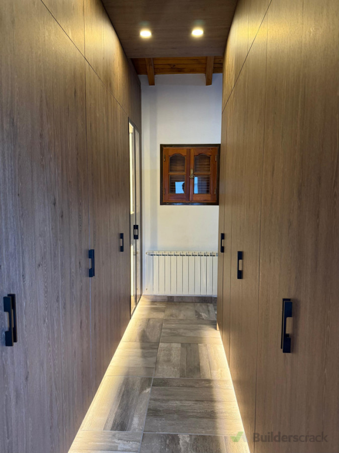 Master Walk in Wardrobe. Design, fabrication and installation