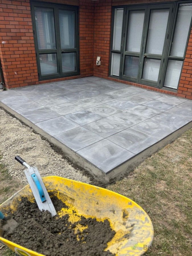 Charcoal concrete paved area