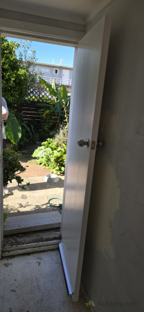 Hinge type weather seal + paint