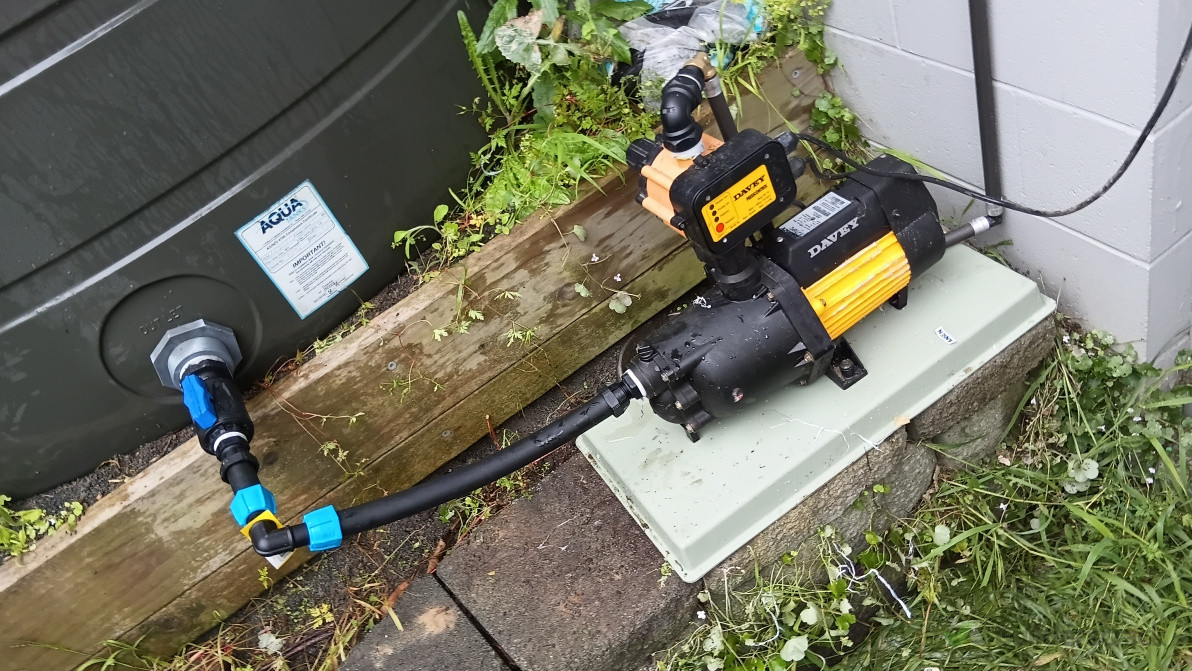 pump installation and tank connections