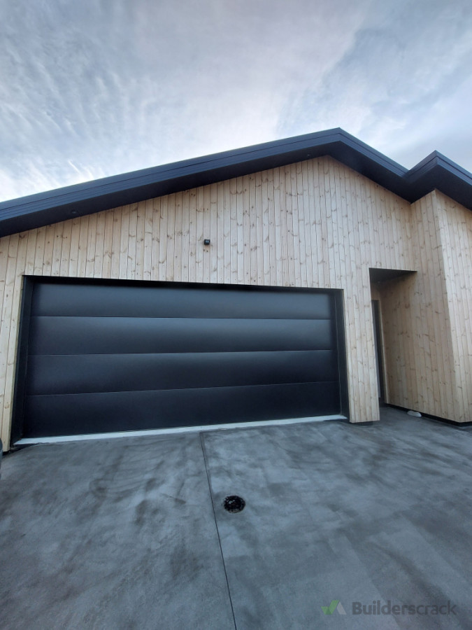 New build, luna wood cladding