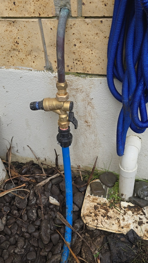 watermain pressure retaining valve installation