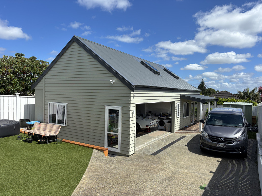 Design and built this beautiful garage sleepout to match the existing house in Westmere