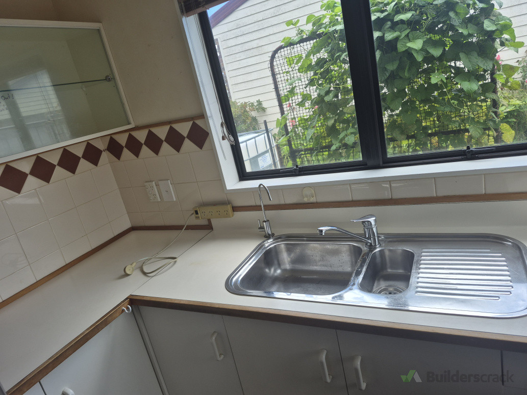 Kitchen cleaning