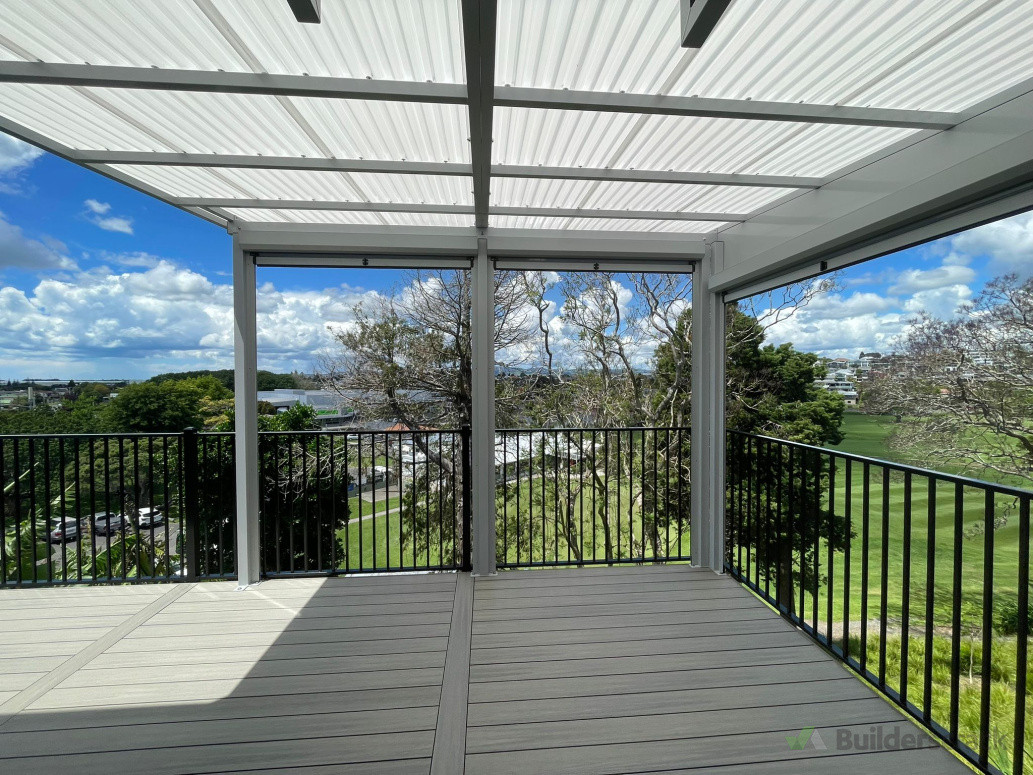 New pergola and fence to frame that beautiful view