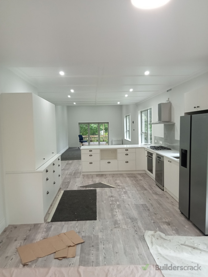 End to end renovation of a 1910s farmhouse. Reimagining the kitchen, dining and lounge into a contemporary, functional living space.