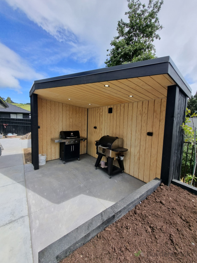 Lighting, sockets and extraction for Bbq area