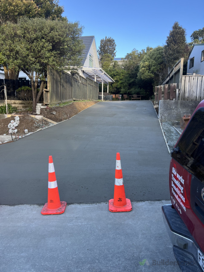 Newlands driveway we demolish the garage to make way for this newly built driveway. Loved this challenge