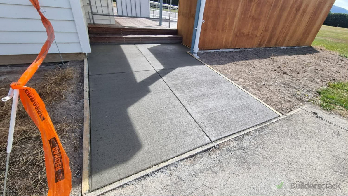 Concrete entrance pathway