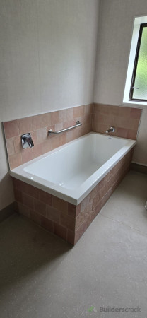Accessible bath