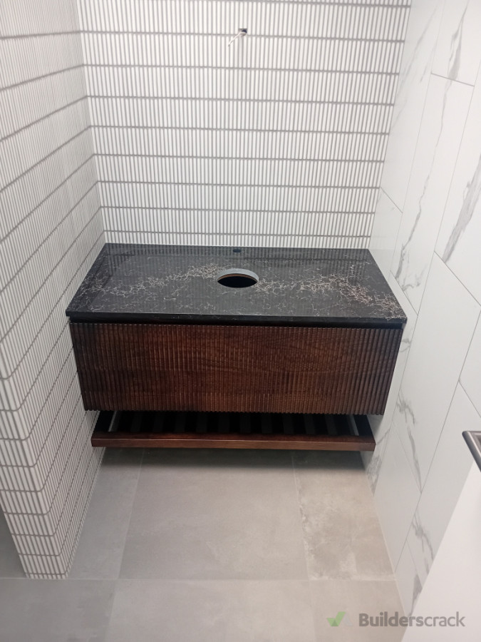 Vainty/ floating shelf build and install