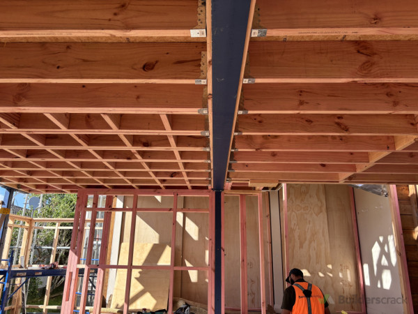 Steel floor beam