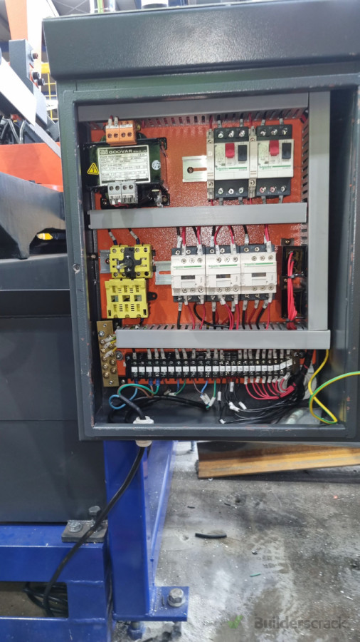 Saw installations for steel and tube